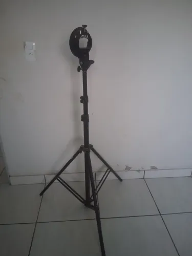 Tripé