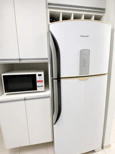 Geladeira Panasonic + Microondas LG