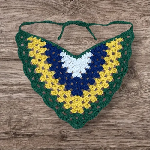 Bandana Pet copa Brasil em crochê 