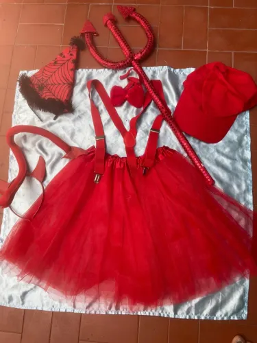 Saias de tule adulto e acessórios
