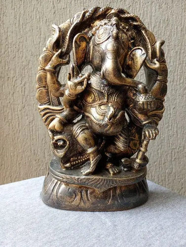 Ganesha- Deus do comércio.