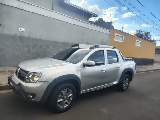 Renault Duster Oroch Dyna. 2.0 Hi-flex 16V Aut. 2020