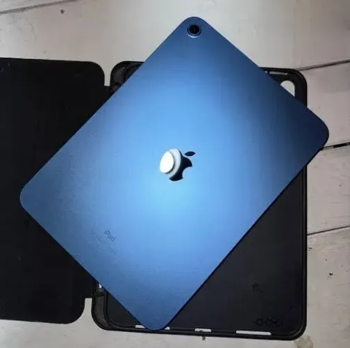 iPad 10 geração azul 64gb
