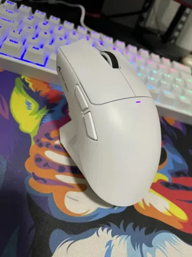 Mouse Gamer Attack Shark X11 22.000 DPI Ultraleve 63g Bluetooth 2.4GHz USB-C Branco Novo