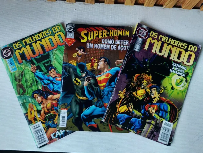 Conjunto de 3 HQs da DC