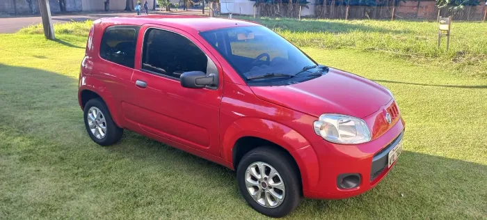 Fiat Uno Vivace 1.0 EVO Fire Flex 8V 3P 2014