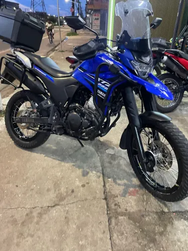 Monto Lander Yamaha 2023 seminova