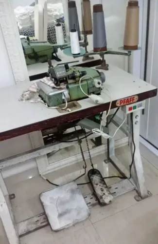 Maquina de costura industrial overloque