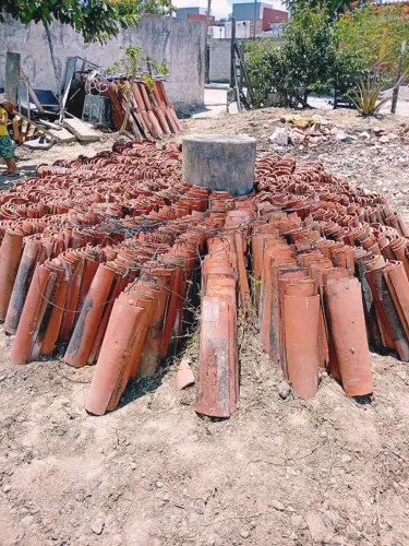 2 Milheiros de Telhas Cerâmicas