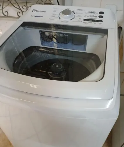 Maquina de lavar Electrolux 14kg