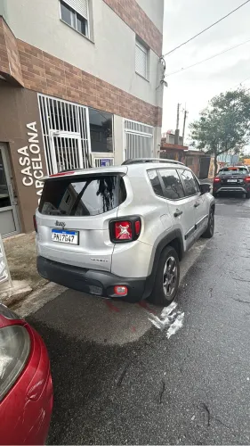 Jeep Renegade Sport 1.8 4X2 Flex 16V Aut. 2016
