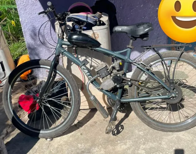 Bike motorizada 80cc de alumínio funcionando só pegar e usar
