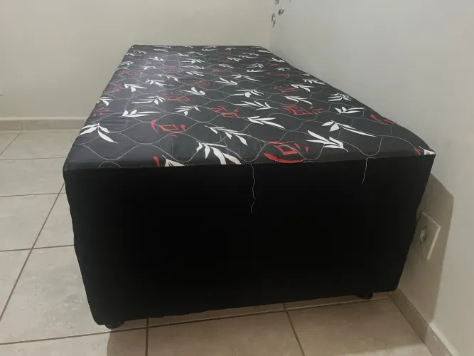 Cama de solteiro