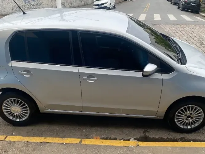Volkswagen Up! Move 1.0 Total Flex 12V 5P 2015