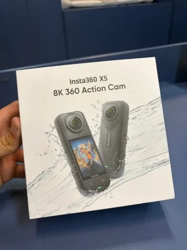 Câmera Insta360 X5 - 8k - a prova d?água 