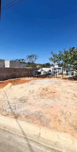 Terreno no Condomínio Jardim Laguna na cidade de Indaiatuba