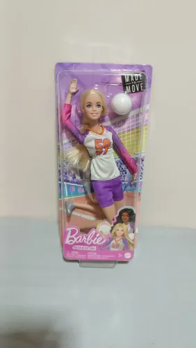 Barbie made to move vôlei 