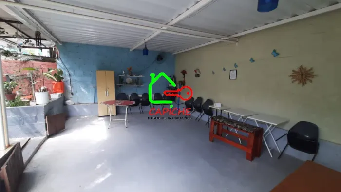 Chácara à venda em Louveira-SP, bairro Abadia: 1 quarto, 1 sala, 3 banheiros, 4 vagas, 210
