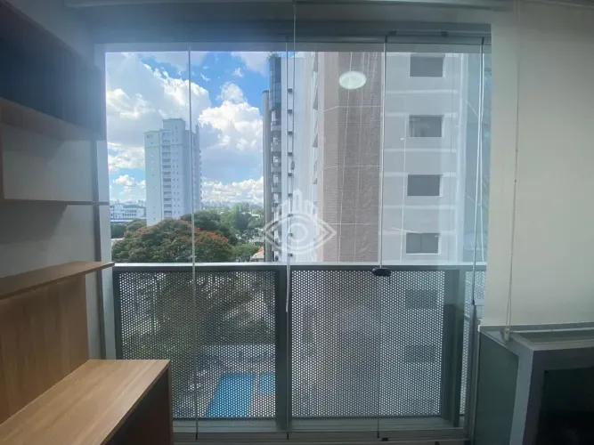 Studio para venda e locação e Alameda dos Arapanés, Moema, São Paulo
