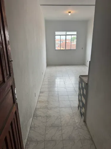 Kitnet 22m² para Alugar - Manejo | Excelente Localização | Prédio Seguro