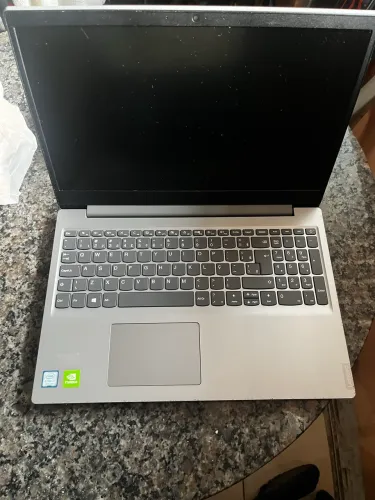Lenovo I7 8 gb com PLACA DE VÍDEO 
