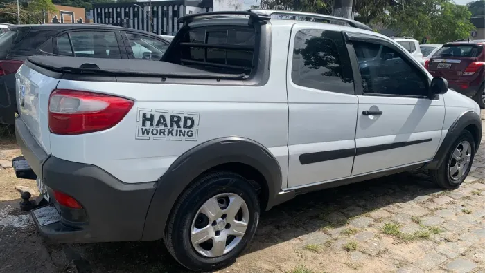 Fiat Strada Working 1.4 MPI Fire Flex 8V CD 2016