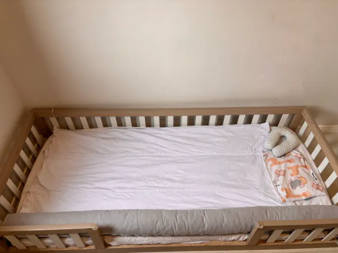 Cama infantil Montessoriana