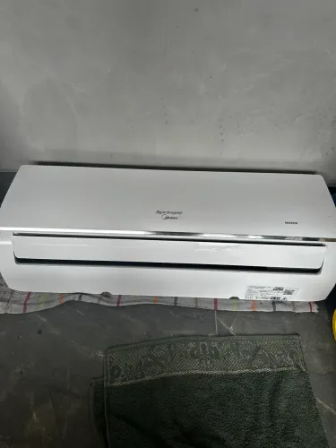 Ar condicionado Spliter 12.000 BTU inverter midea