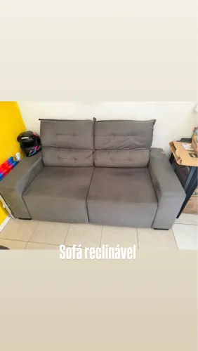 Sofá reclinável