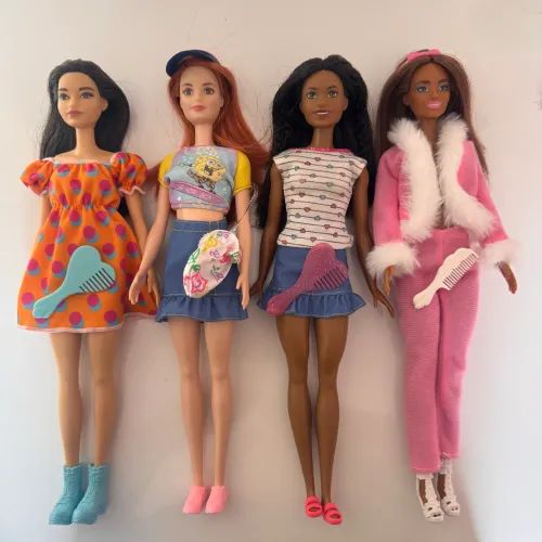 Barbie (valor UNIDADE, desconto se levar todas) 