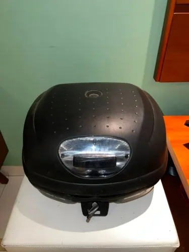 Baú GIVI + Suporte para Yamaha NMAX até 2020