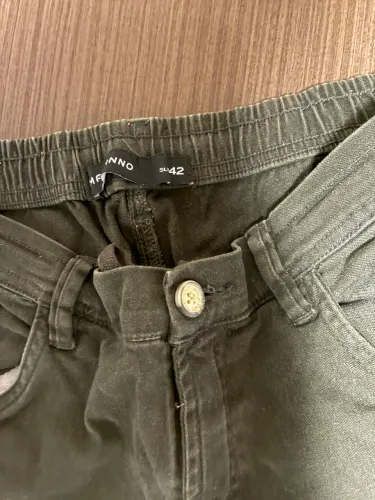 Calça comprida masculina