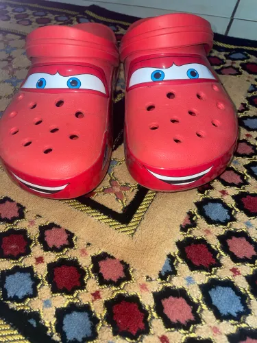 Crocs relâmpago mcqueen original