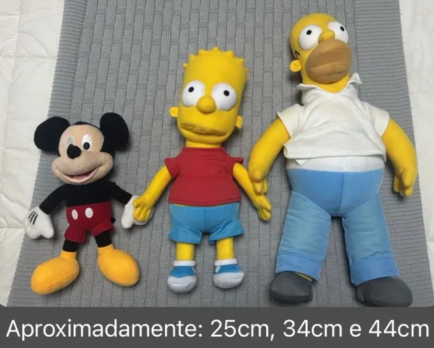 Pelúcias Disney Mickey e Simpsons