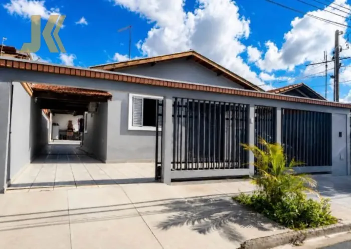 Casa à venda em Jaguariúna, Jardim Planalto, com 2 quartos, com 100 m²