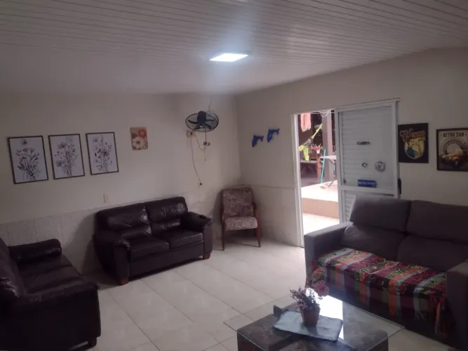 Alugo casa na praia da Pinheira 800 valor dia