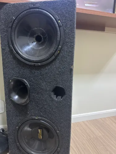 Caixa subwoofer 12 polegadas