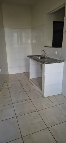 ALUGO CASA 2 QTS NA VILARINHO EM VENDA NOVA
