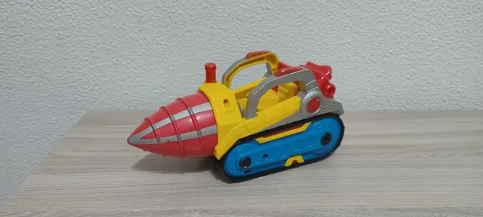 Imaginext Repulsor Drill do Homem de ferro 20cm de comprimento