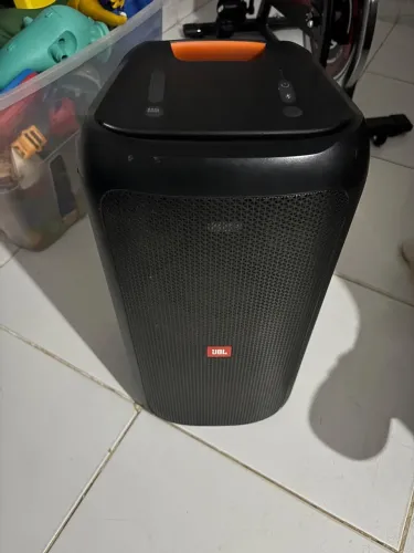 Caixa Jbl PartyBox 100