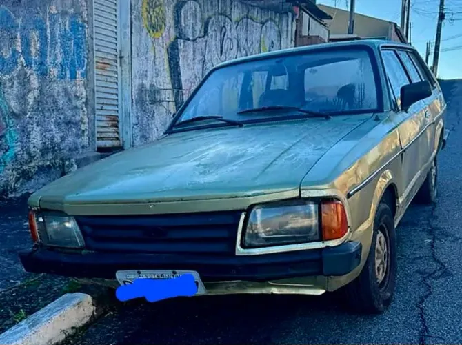 Ford Belina L 1.8/ 1.6 1985