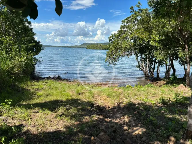 Sítio à Venda - Beira do Lago do Manso | Chapada dos Guimarães - MT  15 hectares de beleza