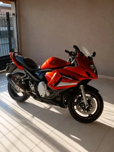 GSXF 650 LARANJA - PERFEITA