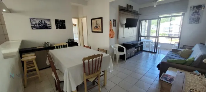 Apartamento em Ingleses Norte Florianópolis com 2 Dormitórios