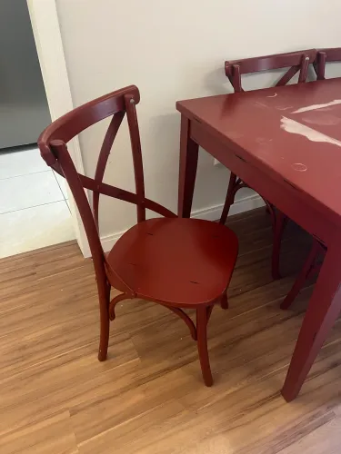 Mesa de jantar com 6 cadeiras