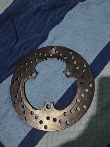 Disco de freio traseiro Lander original.