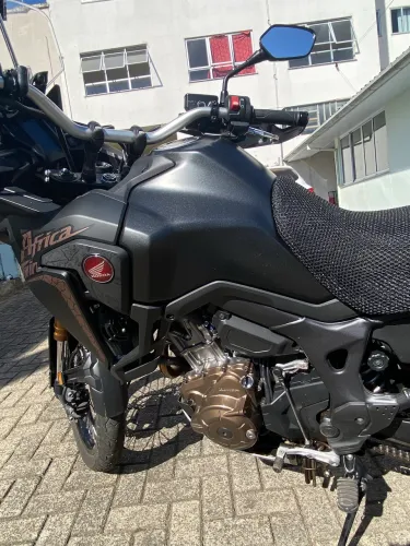 África Twin 2020 
