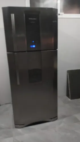 Geladeira Frost free Electrolux