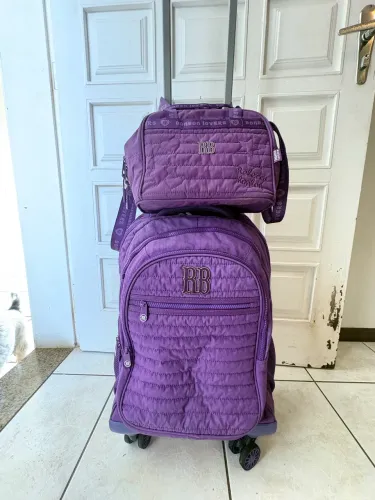 Kit mochila escolar com rodinhas e lancheira (rebecca bonbon)