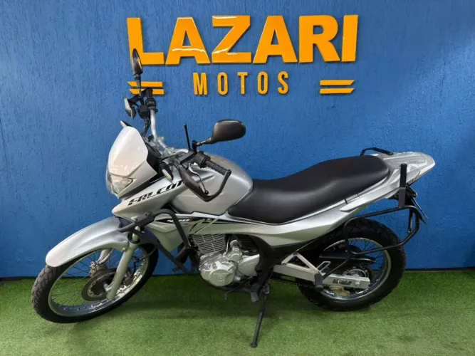 Honda Nx 400i falcon 2013